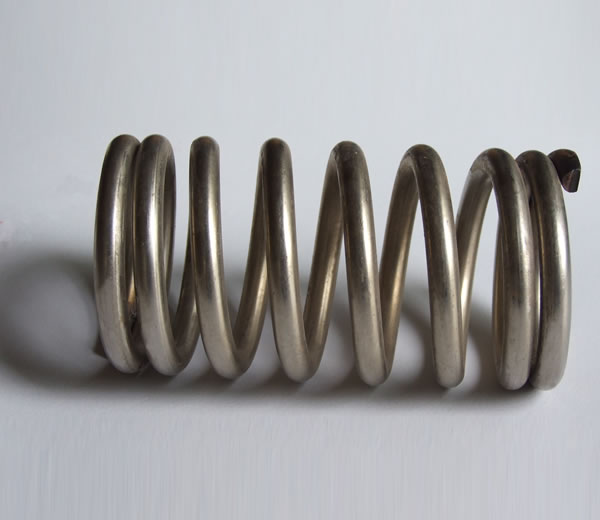 山東彈簧分享如何充分利用彈簧本身的性能？